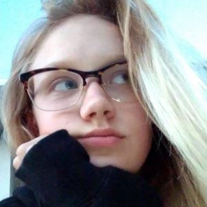 Meet your Posher, Michaela